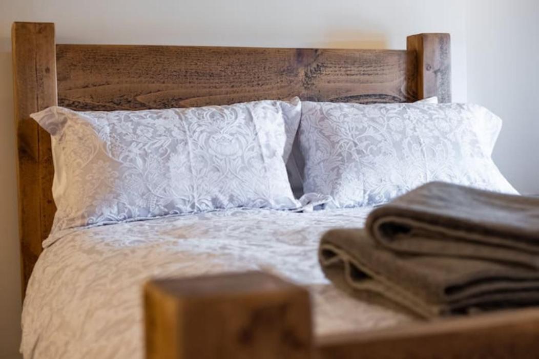 5 Star Cottage On The Green With Log Burner - Dog Friendly Austwick Eksteriør billede