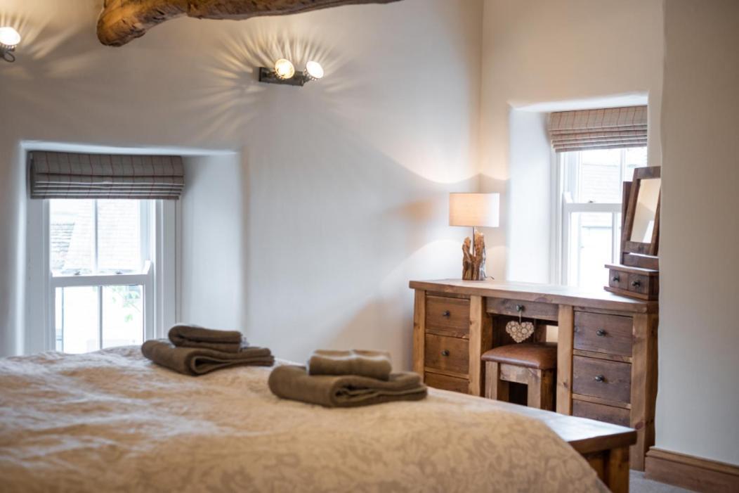 5 Star Cottage On The Green With Log Burner - Dog Friendly Austwick Eksteriør billede